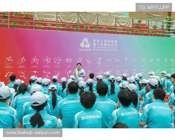 全运会志愿者双语服务涉外媒体,粤港澳文化互动成亮点 全运会志愿者双语服务涉外媒体,粤港澳文化互动成亮点